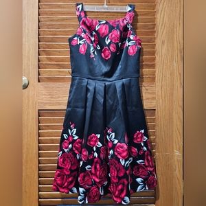 White House Black Market Floral Fit and Flare Dress